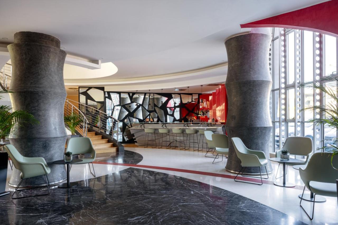 Una Hotels Malpensa Cerro Lago Maggiore Esterno foto